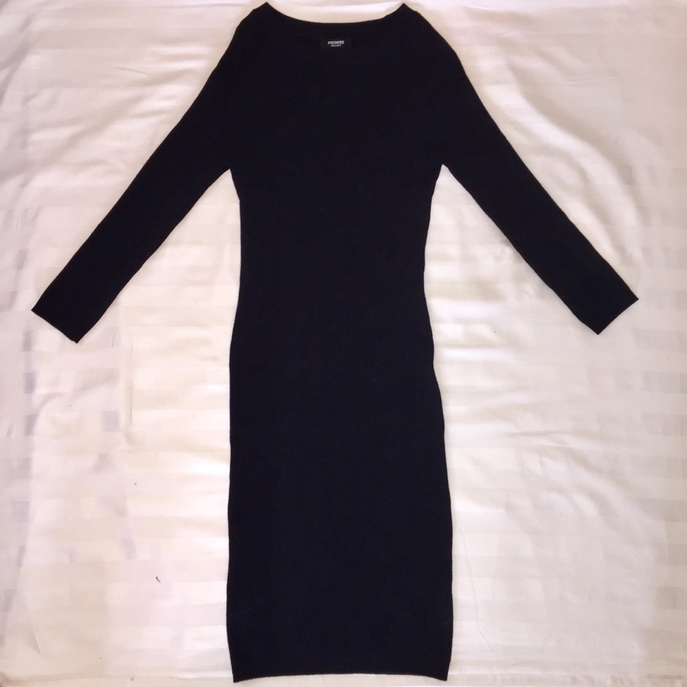 Premise black knee-length bodycon sweater dress, M